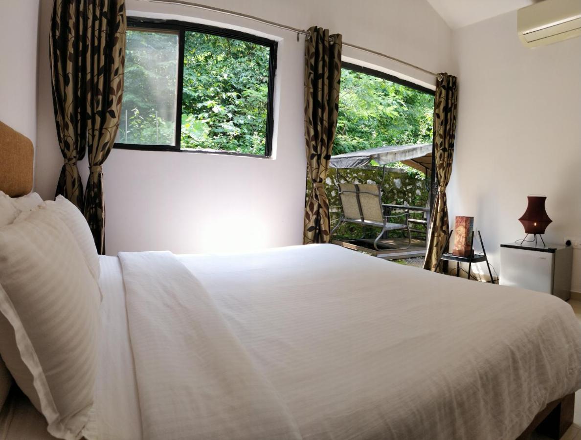 Chalet Casa Amor, Perfect Home Amidst Tranquility Karjat Buitenkant foto