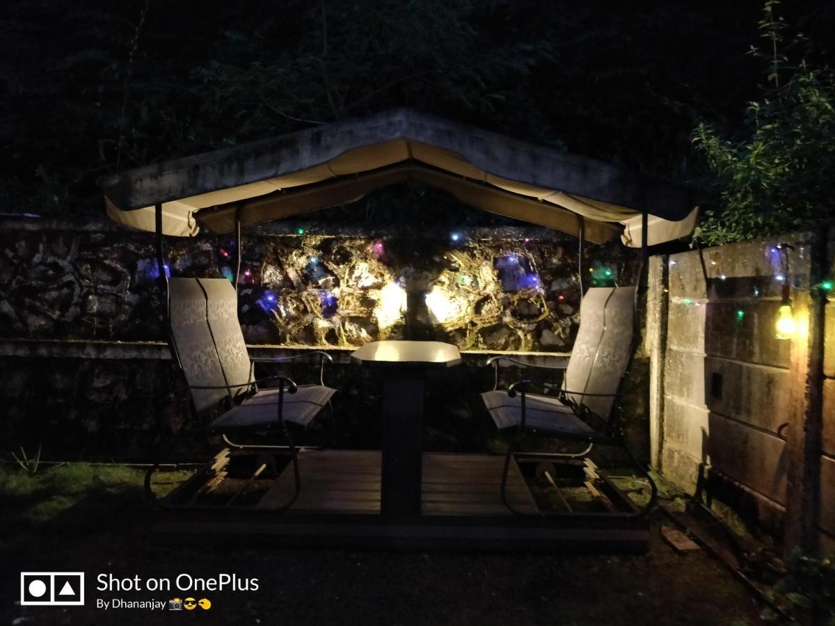 Chalet Casa Amor, Perfect Home Amidst Tranquility Karjat Buitenkant foto