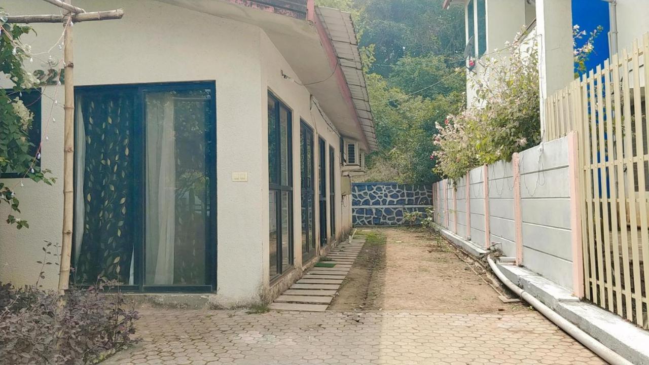 Chalet Casa Amor, Perfect Home Amidst Tranquility Karjat Buitenkant foto